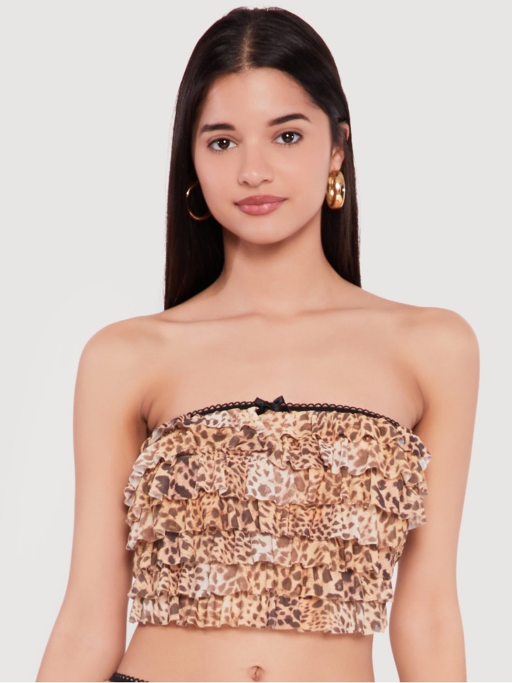 Rainbow Patterned Ruffle Tiered Cropped Tube Top - Picture 3 of 7